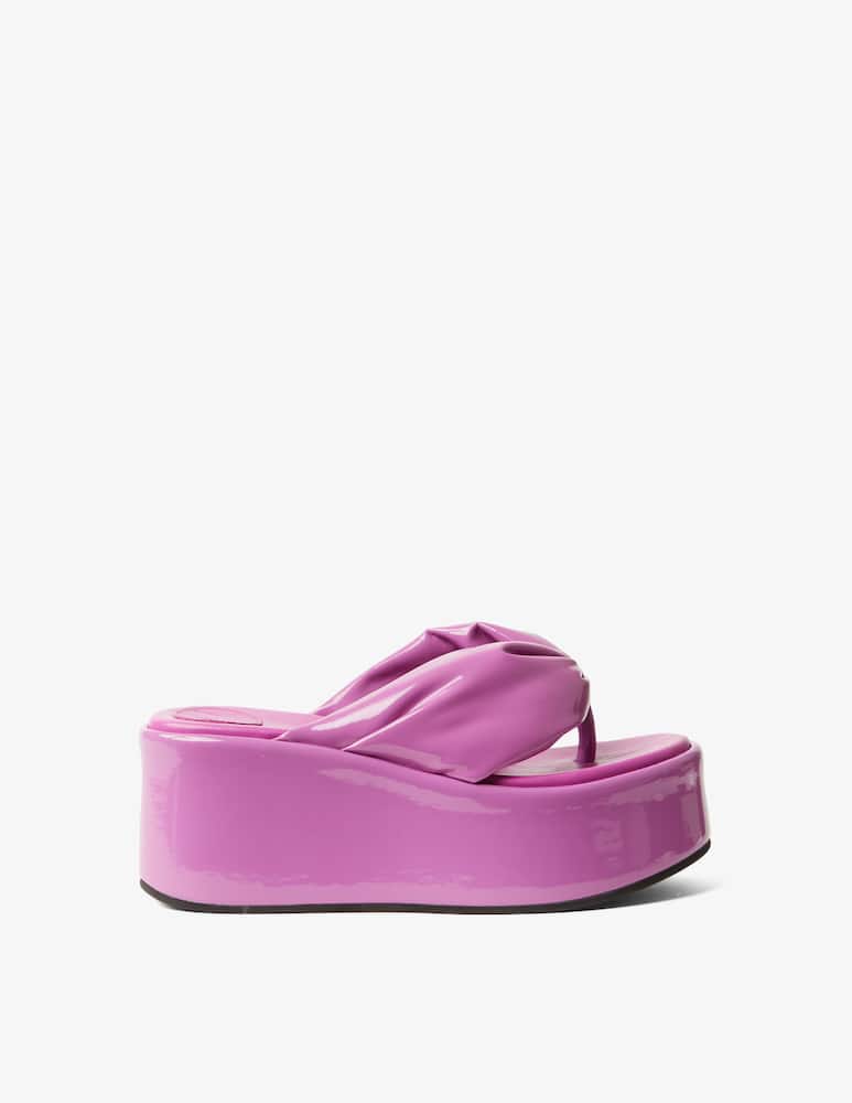 Bettina Vermillon Dolly platform thong sandals - picture 1 Bettina Vermillon Dolly platform thong sandals - picture 1