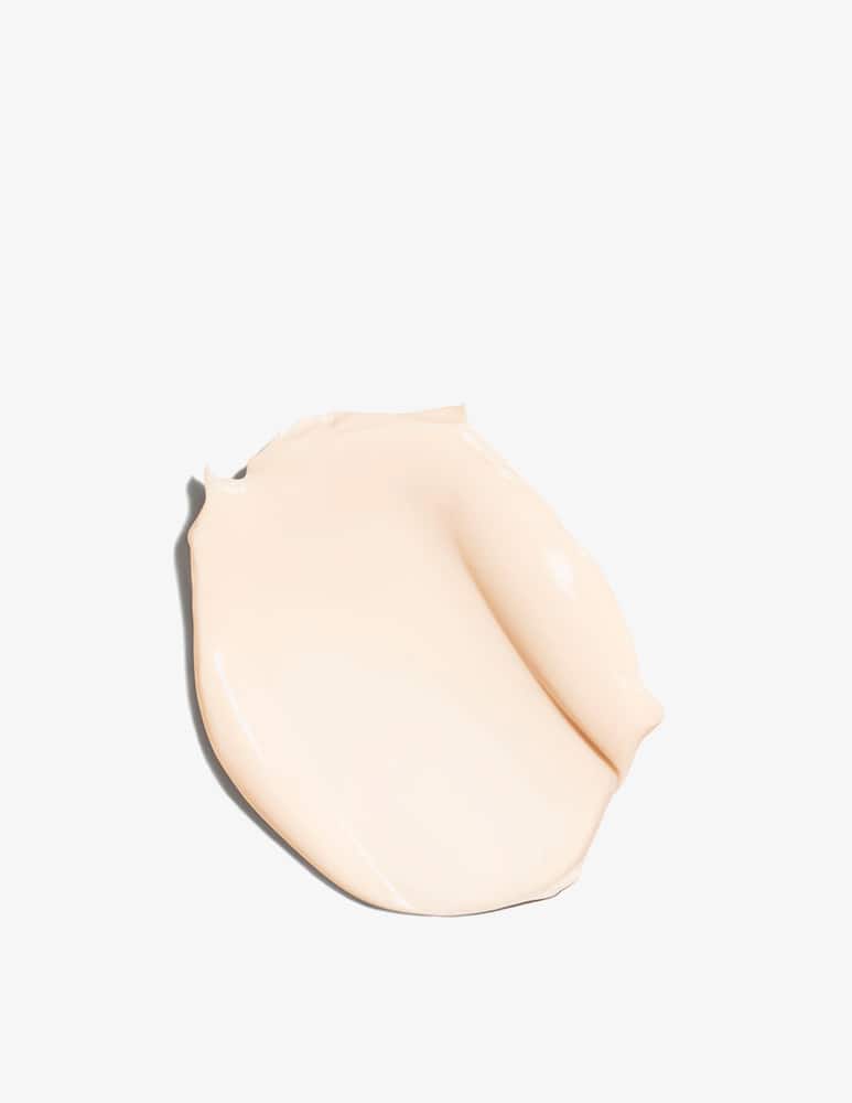 Clarins Extra-firming Day Cream SPF15 - picture 2 Clarins Extra-firming Day Cream SPF15 - picture 2