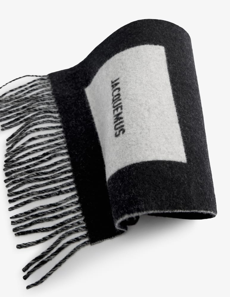 Jacquemus Sciarpa l'echarpe rond carre - immagine 2 Jacquemus Sciarpa l'echarpe rond carre - immagine 2