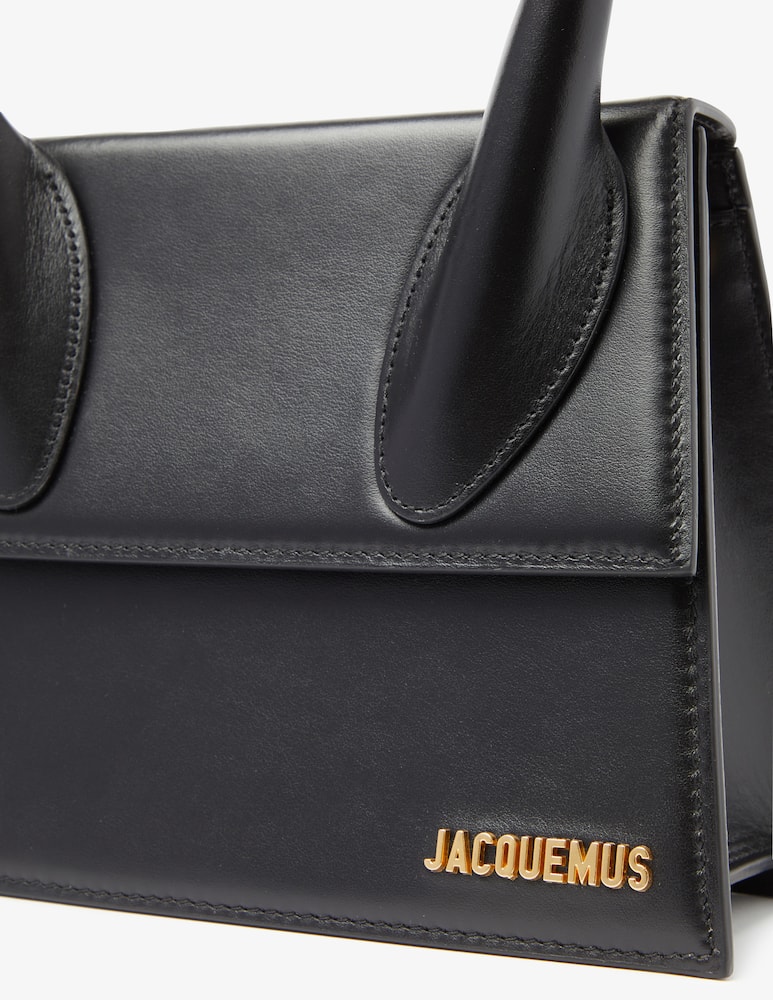 Jacquemus Le Grand Chiquito handbag - picture 4 Jacquemus Le Grand Chiquito handbag - picture 4