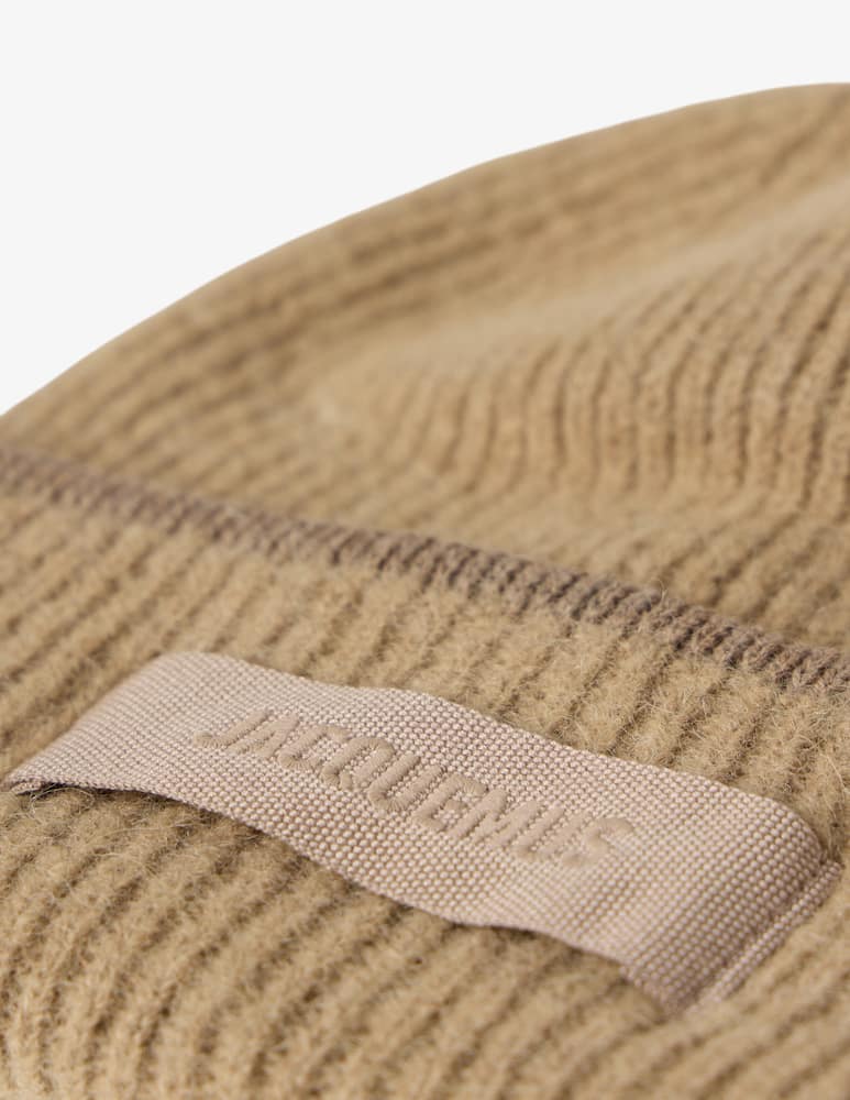 Jacquemus grois rib beanie - picture 4 Jacquemus grois rib beanie - picture 4