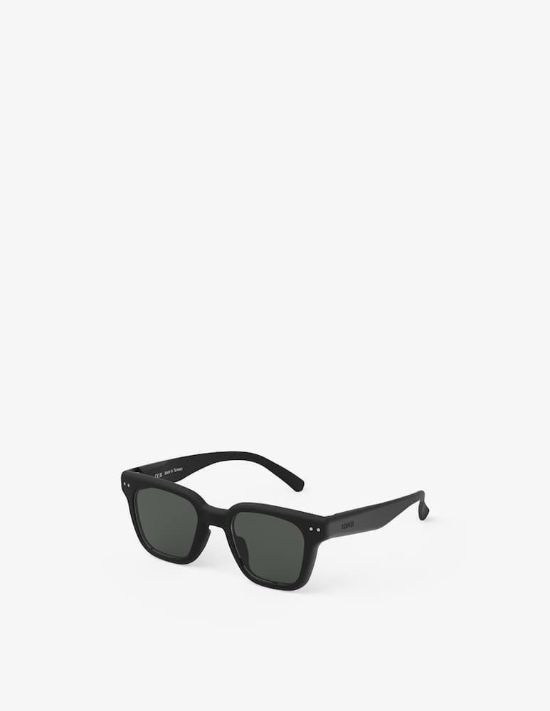 rinascente Izipizi Sunglasses Model Road