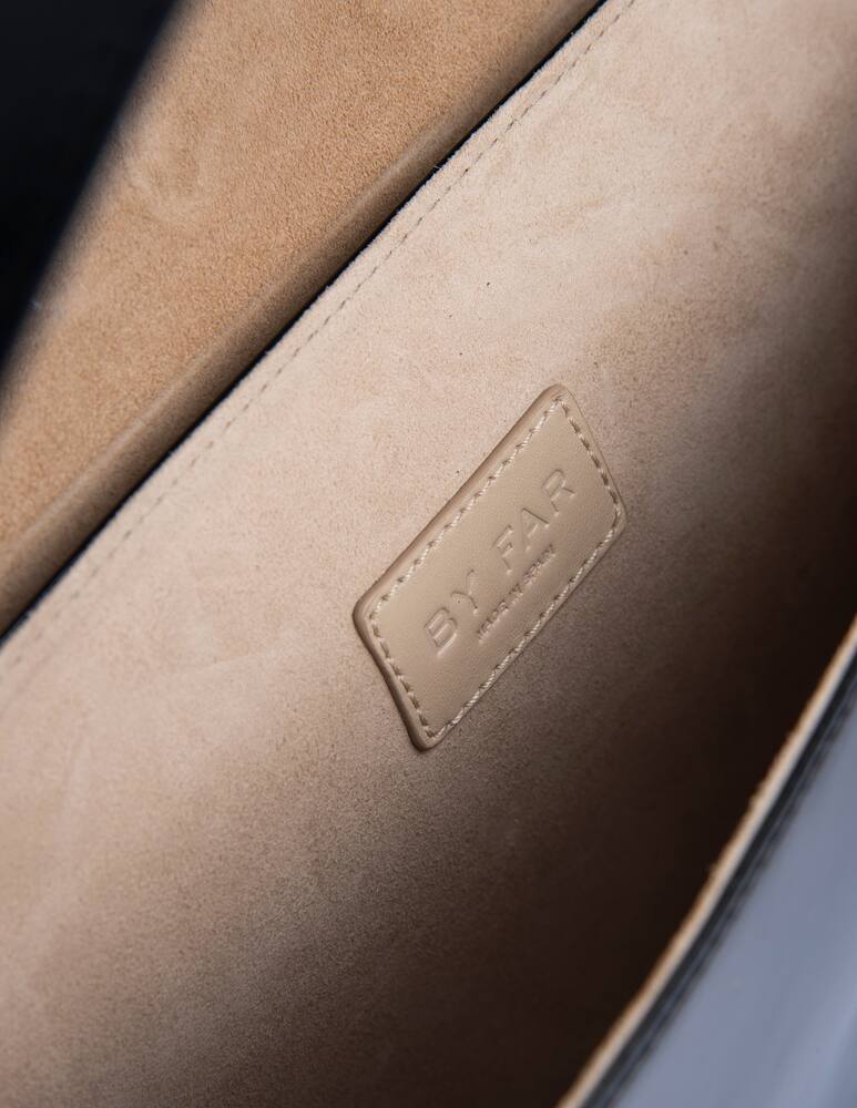 rinascente By Far Borsa a spalla Manu in pelle semi verniciata