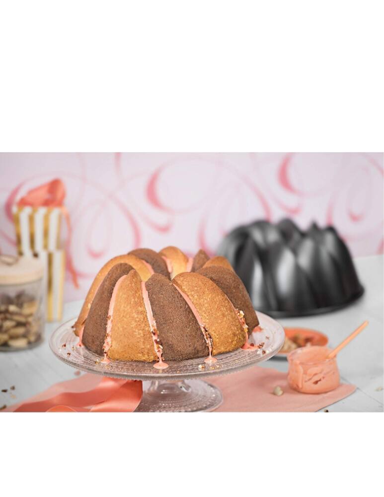 Kaiser Stampo Ciambella Onde 25cm - immagine 1 Kaiser Stampo Ciambella Onde 25cm - immagine 1
