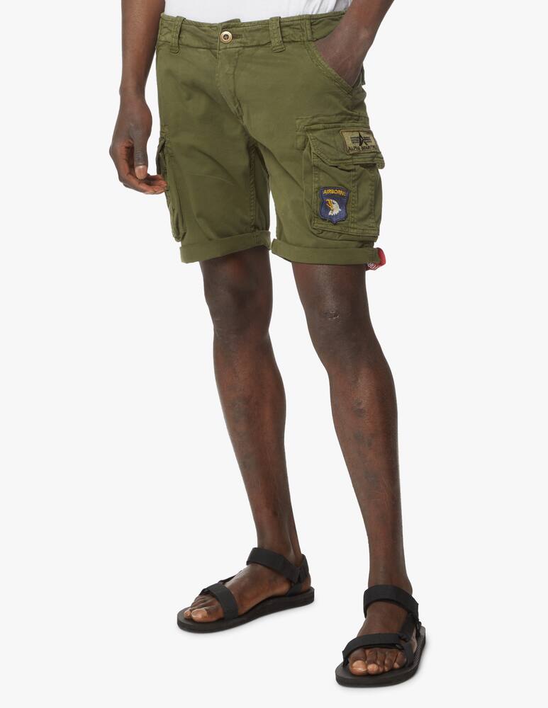 rinascente Alpha Industries Patch cargo shorts - olive