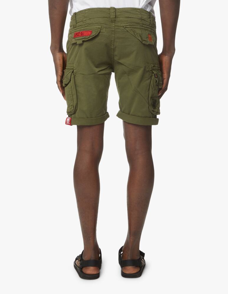 rinascente Alpha Industries Patch cargo shorts - olive