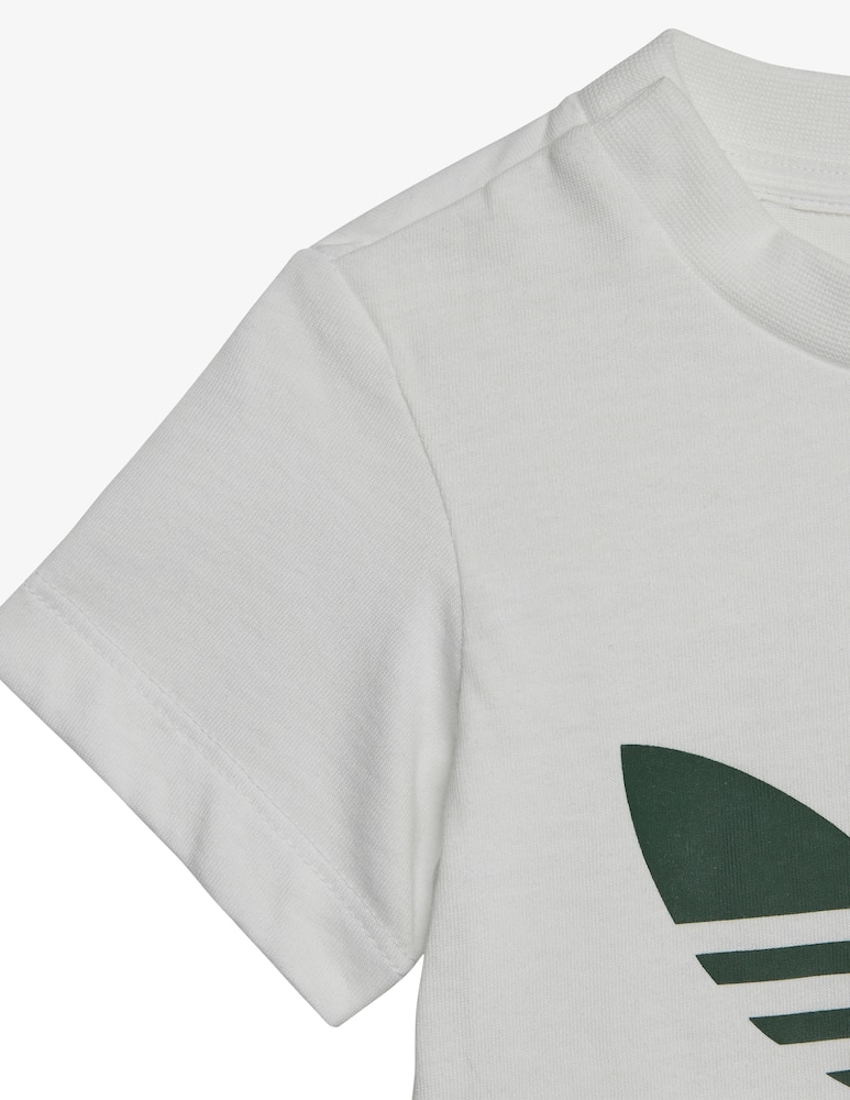 Adidas Originals Trefoil shorts and tee set - picture 2 Adidas Originals Trefoil shorts and tee set - picture 2