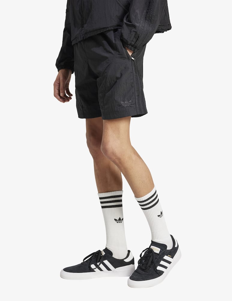 Adidas Originals Bermuda sportivi anni 2000 - immagine 1 Adidas Originals Bermuda sportivi anni 2000 - immagine 1