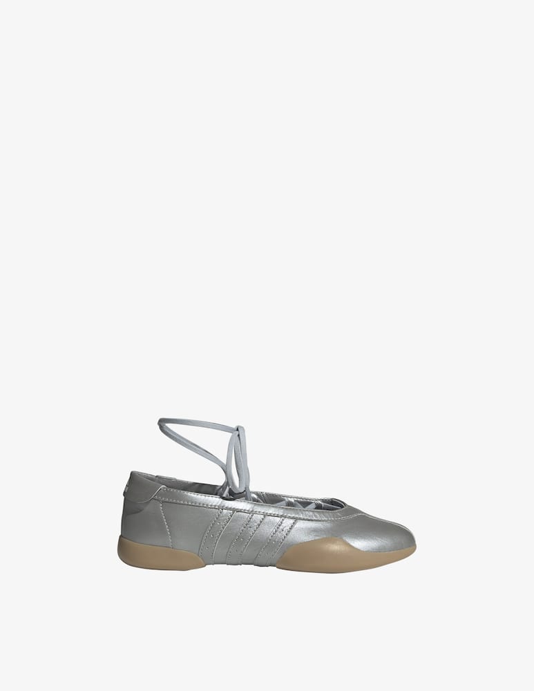 Adidas Originals Taekwondo lace ballet flat - picture 1 Adidas Originals Taekwondo lace ballet flat - picture 1