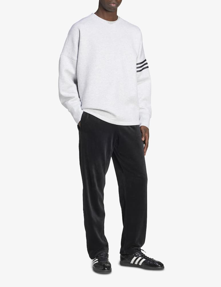 Adidas Originals Neoclassic crewneck jumper - picture 2 Adidas Originals Neoclassic crewneck jumper - picture 2