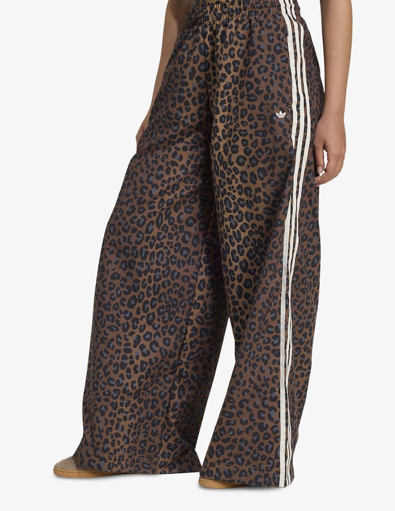 rinascente Adidas Originals Pantaloni leopardati