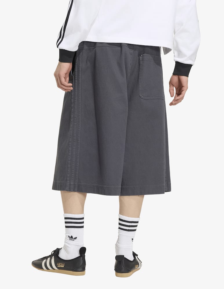 Adidas Originals Wide-leg bermuda shorts - picture 3 Adidas Originals Wide-leg bermuda shorts - picture 3
