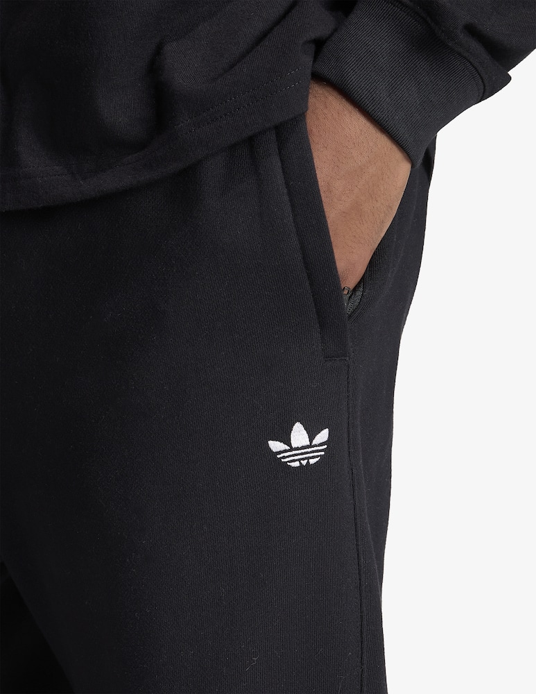 Adidas Originals Pantaloni jogger Essentials - immagine 4 Adidas Originals Pantaloni jogger Essentials - immagine 4
