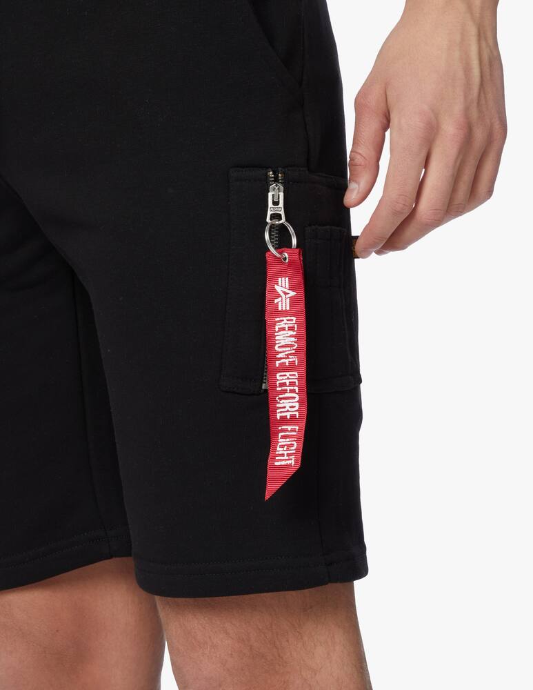 rinascente Alpha Industries Bermuda in felpa cargo tirante - nero