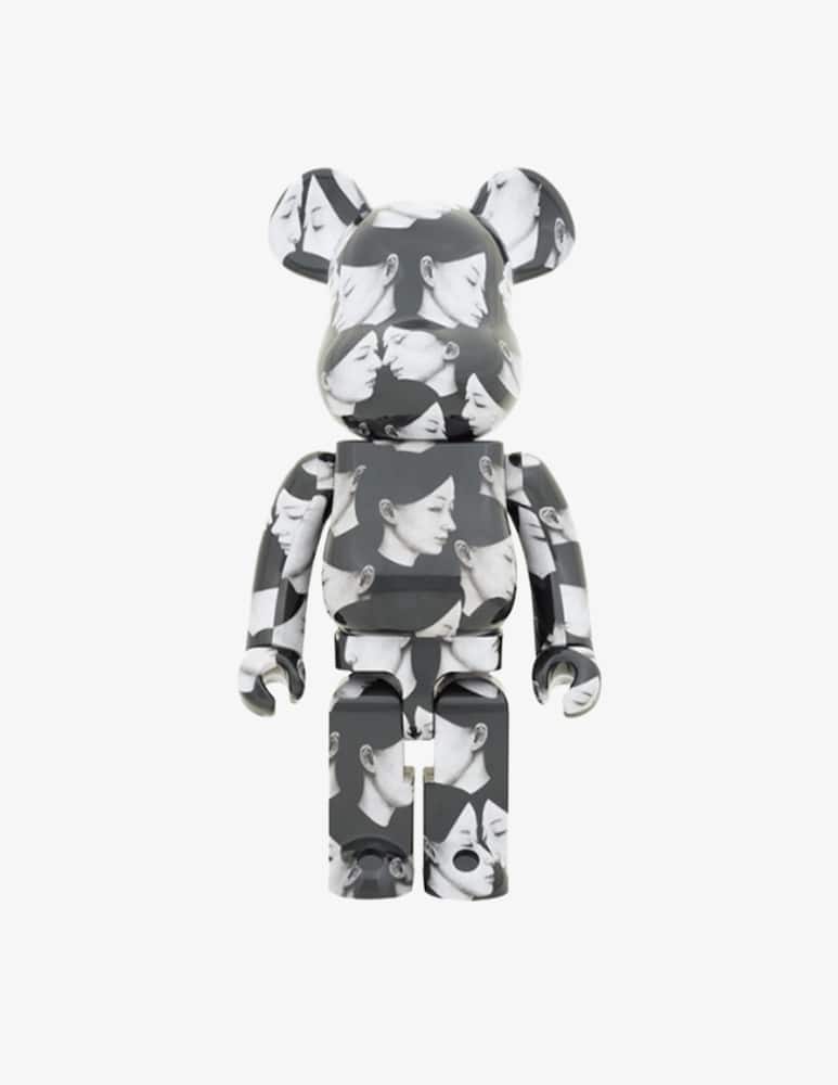 Medicom Toy Bearbrick 1000% Black Scandal Multiple Selves - immagine 1 Medicom Toy Bearbrick 1000% Black Scandal Multiple Selves - immagine 1