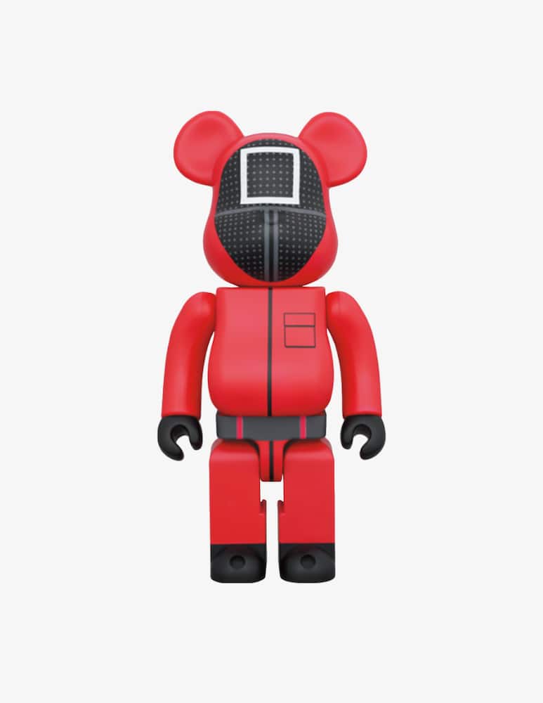 Medicom Toy Bearbrick 1000% Squid Game Manager - immagine 1 Medicom Toy Bearbrick 1000% Squid Game Manager - immagine 1
