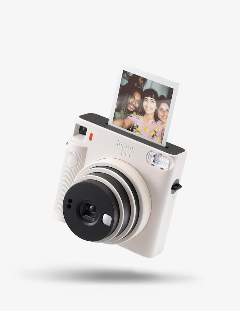 Fujifilm Square SQ1 Instant Film Camera - picture 5 Fujifilm Square SQ1 Instant Film Camera - picture 5