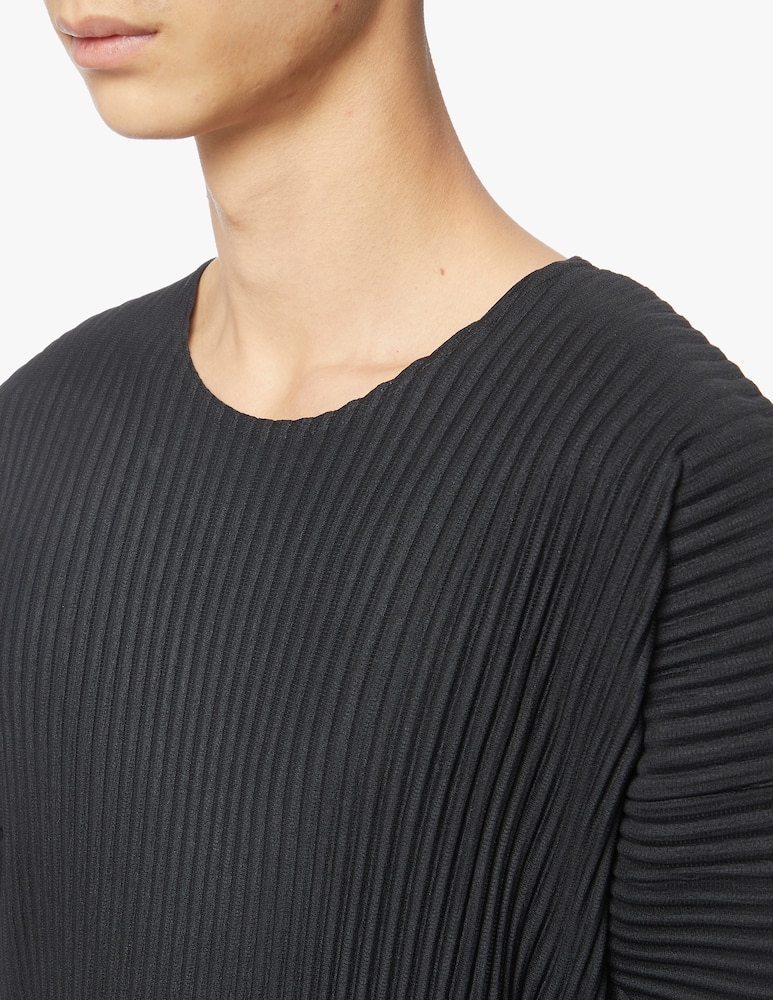 rinascente Issey Miyake Pleated basic sweater - black