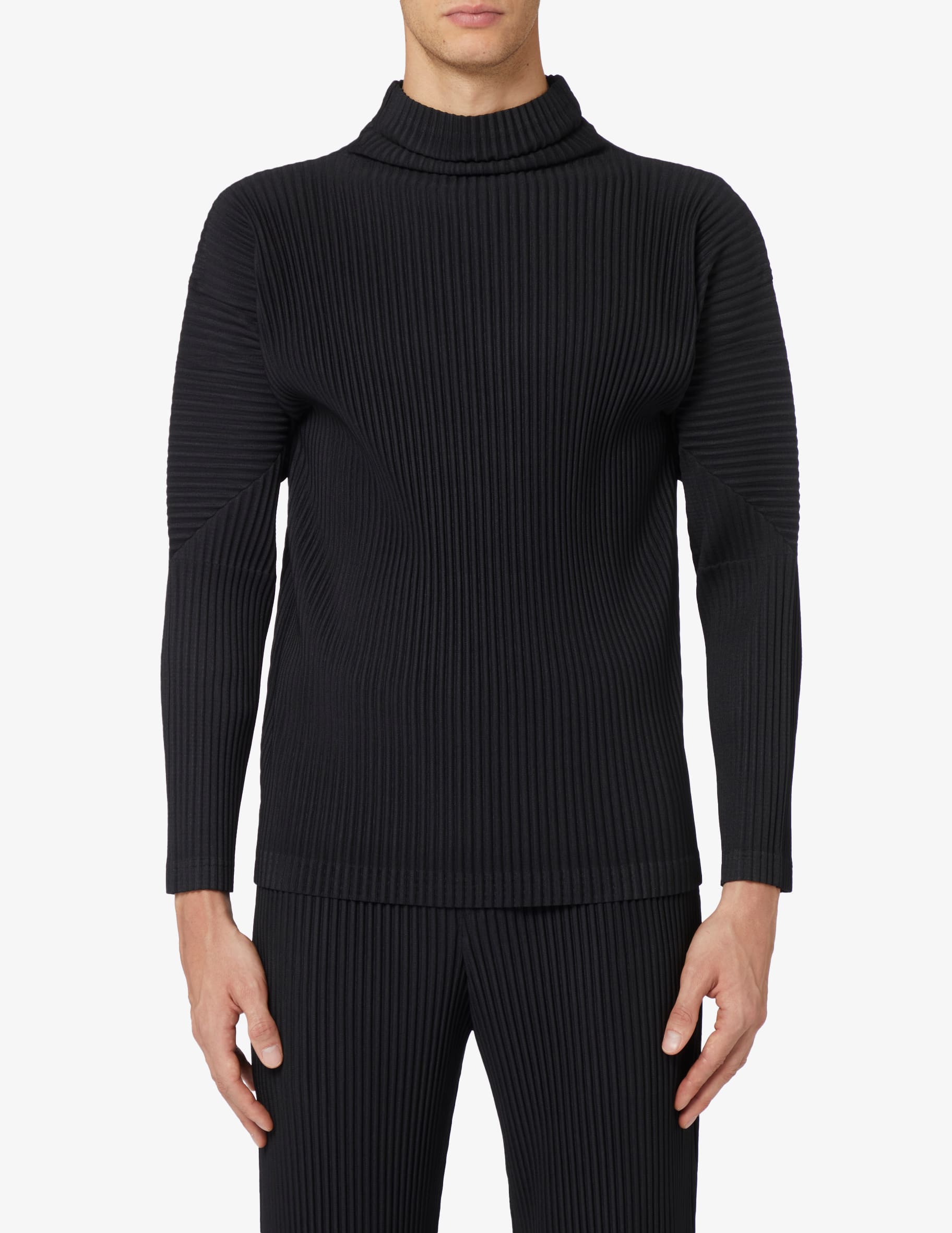 Shop Issey Miyake Turtleneck on Rinascente