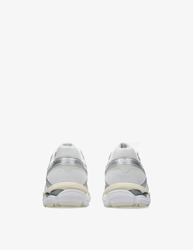 Asics Sneakers Gel-Cumulus 16 - picture 3 Asics Sneakers Gel-Cumulus 16 - picture 3