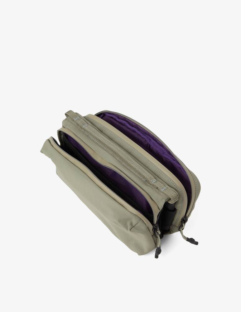 rinascente Topologie Wares bags bottle sacoche black light