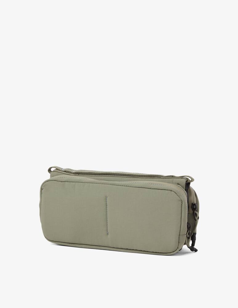 rinascente Topologie Wares bags bottle sacoche black light