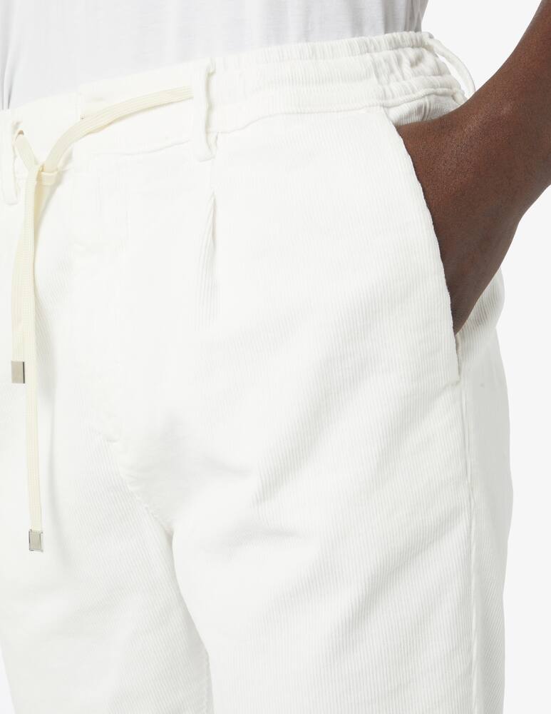 Cruna Pantalone mitte in cotone gabardina - Bianco - immagine 4