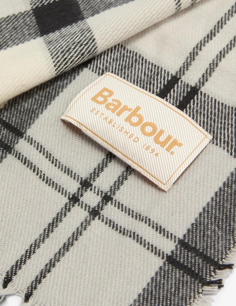 Barbour Beanie and scarf set Dover - picture 8 Barbour Beanie and scarf set Dover - picture 8
