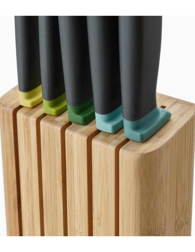 Joseph Joseph Elevate™ Set Di Coltelli Da 5 Pezzi Con Ceppo Portacoltelli - immagine 3 Joseph Joseph Elevate™ Set Di Coltelli Da 5 Pezzi Con Ceppo Portacoltelli - immagine 3
