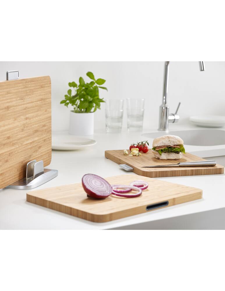 Shop Joseph Joseph Index Bamboo cutting board Brown on Rinascente