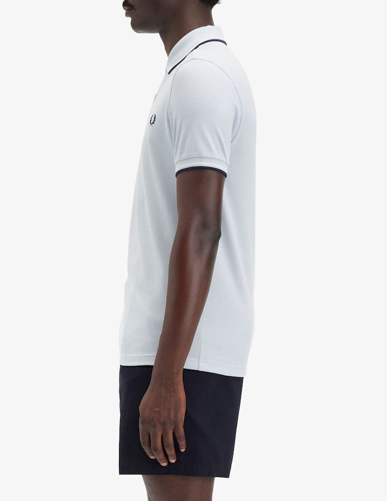 Fred Perry Polo with contrast trim - picture 2 Fred Perry Polo with contrast trim - picture 2