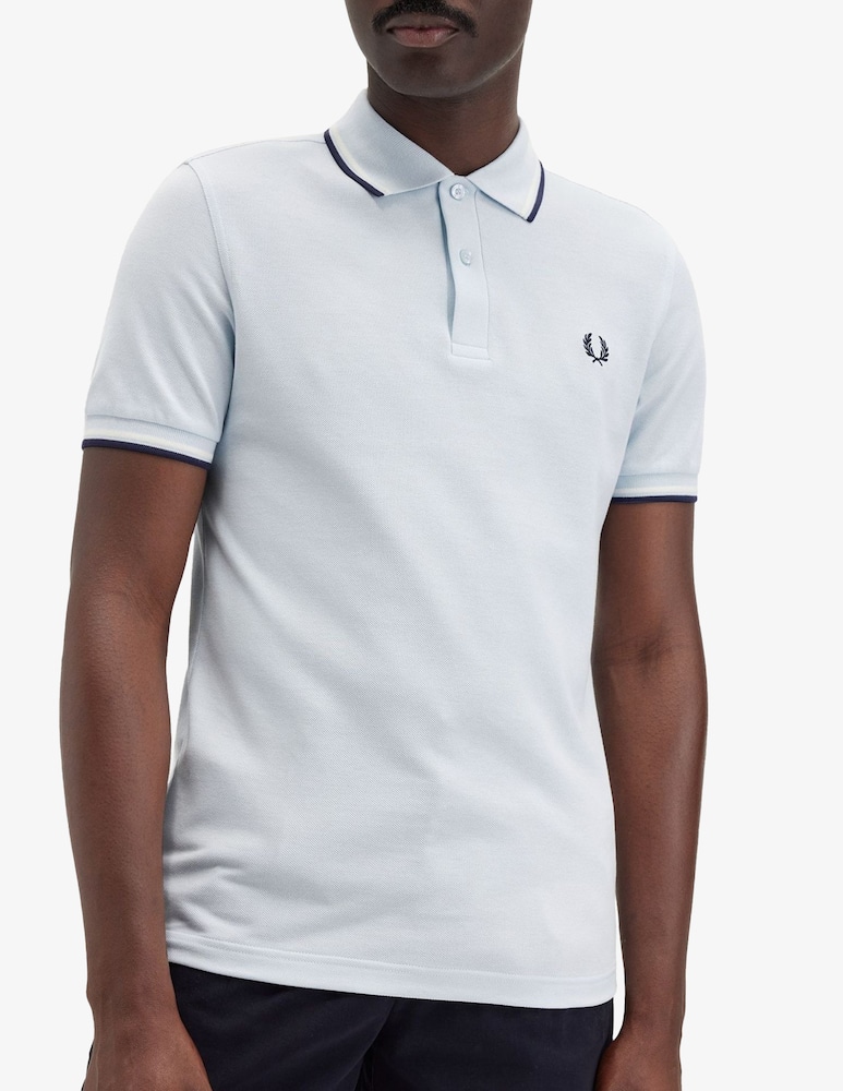 Fred Perry Polo with contrast trim - picture 3 Fred Perry Polo with contrast trim - picture 3
