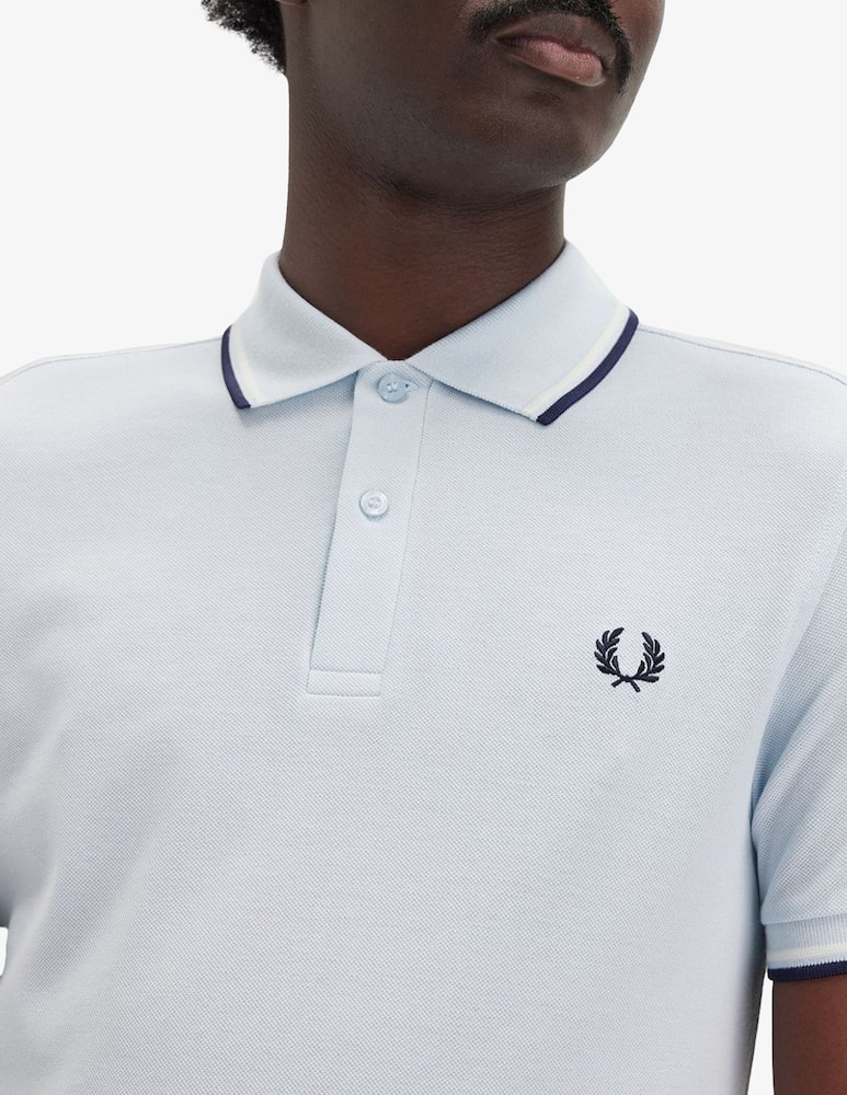 Fred Perry Polo with contrast trim - picture 4 Fred Perry Polo with contrast trim - picture 4