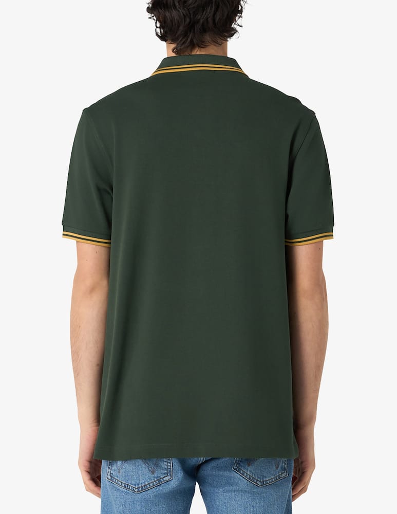Fred Perry Polo with stripe detail - picture 3 Fred Perry Polo with stripe detail - picture 3
