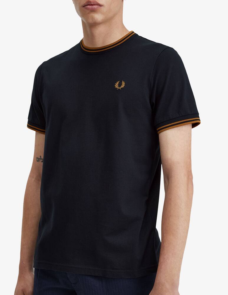 Fred Perry T-shirt profili a contrasto - immagine 2 Fred Perry T-shirt profili a contrasto - immagine 2