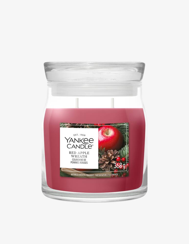 Yankee Candle Signature Medium Jar Red Apple Wreath - picture 1 Yankee Candle Signature Medium Jar Red Apple Wreath - picture 1