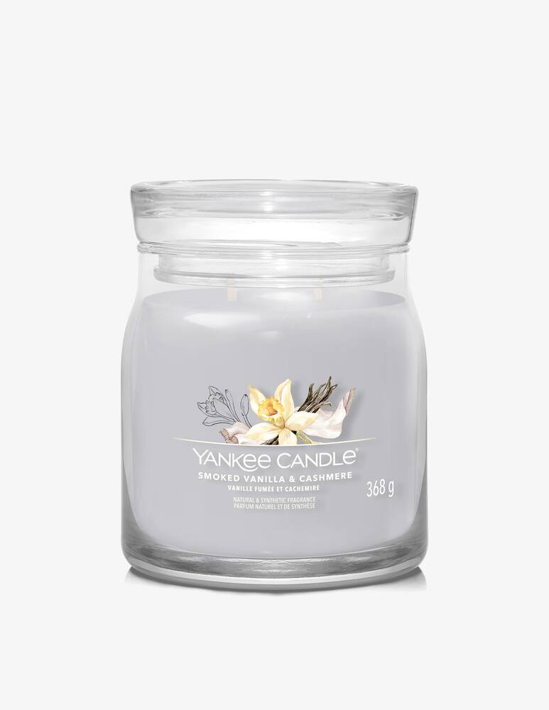 Yankee Candle Giara Media Signature Smoked Vanilla & Cashmere - immagine 1 Yankee Candle Giara Media Signature Smoked Vanilla & Cashmere - immagine 1