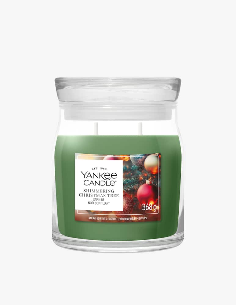 Yankee Candle Signature Medium Jar Shimmering Christmas Tree - picture 1 Yankee Candle Signature Medium Jar Shimmering Christmas Tree - picture 1