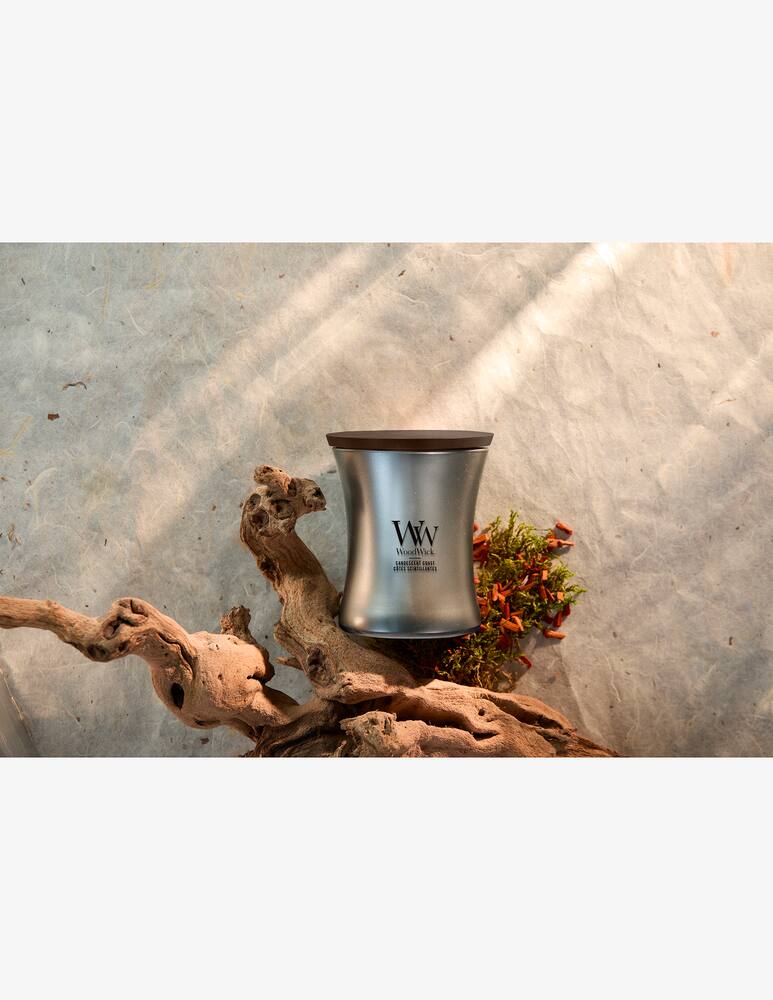 Woodwick Medium Hourglass Candescent Coast Candle - picture 2 Woodwick Medium Hourglass Candescent Coast Candle - picture 2
