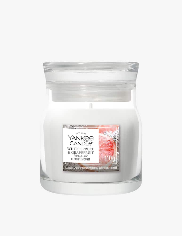 Yankee Candle Signature Small Jar White Spruce & Grapefruit - picture 1 Yankee Candle Signature Small Jar White Spruce & Grapefruit - picture 1
