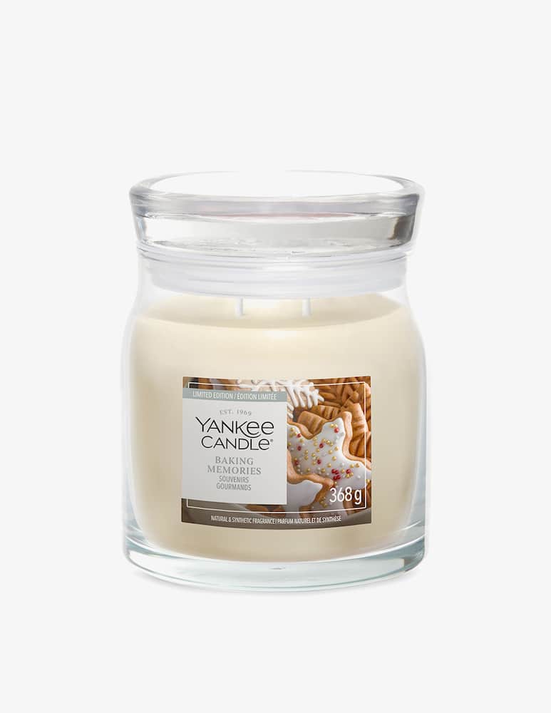 Yankee Candle In & Out Signature Medium Jar Baking Memories - picture 1 Yankee Candle In & Out Signature Medium Jar Baking Memories - picture 1