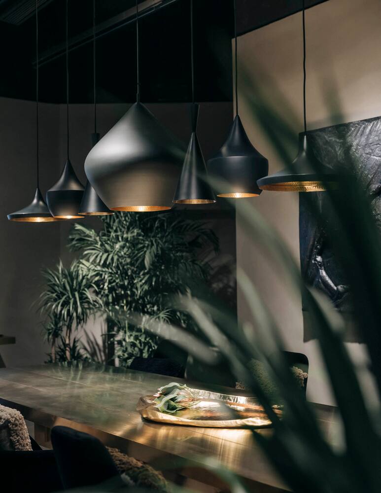 Tom Dixon Lampada a sospensione Beat Stout LED CB-CCC - immagine 4 Tom Dixon Lampada a sospensione Beat Stout LED CB-CCC - immagine 4