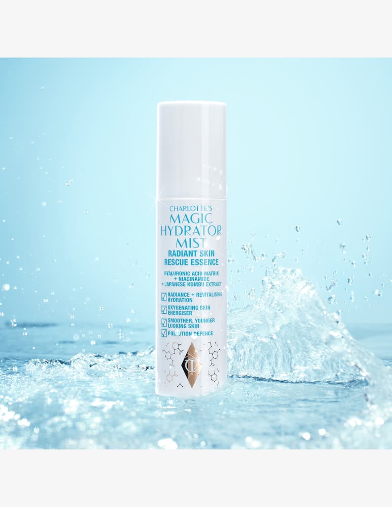 Charlotte Tilbury Charlotte's Magic Hydrator Mist - immagine 2 Charlotte Tilbury Charlotte's Magic Hydrator Mist - immagine 2