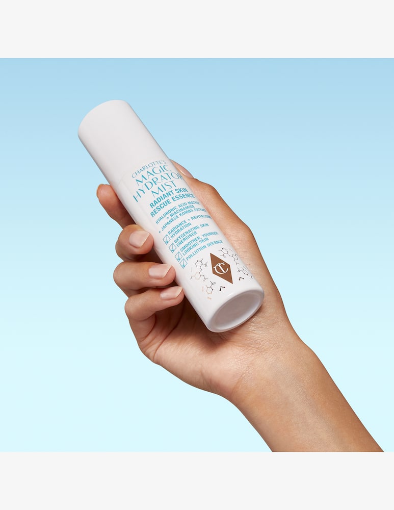 Charlotte Tilbury Charlotte's Magic Hydrator Mist - immagine 5 Charlotte Tilbury Charlotte's Magic Hydrator Mist - immagine 5