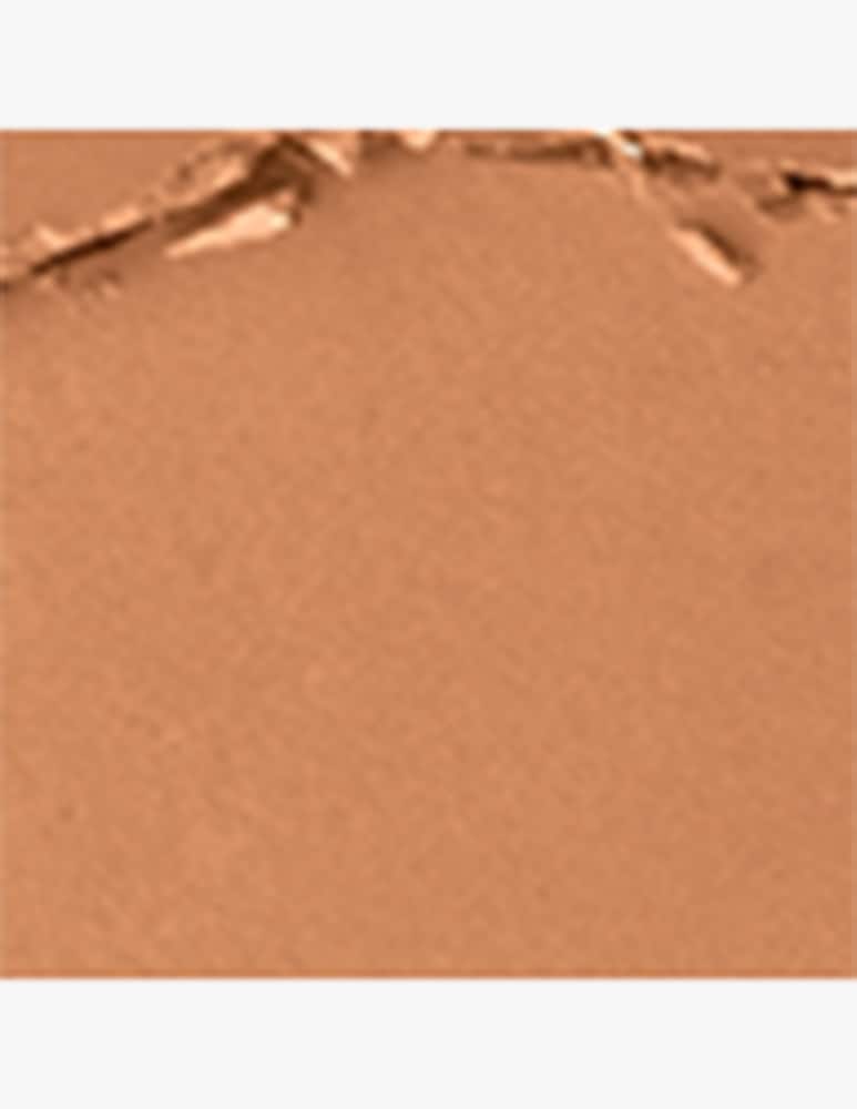 Charlotte Tilbury Airbrush Bronzer - picture 3 Charlotte Tilbury Airbrush Bronzer - picture 3