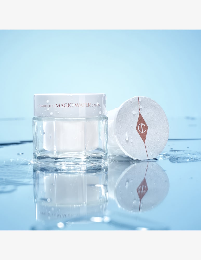Charlotte Tilbury Charlotte's Magic Water Cream - immagine 6 Charlotte Tilbury Charlotte's Magic Water Cream - immagine 6