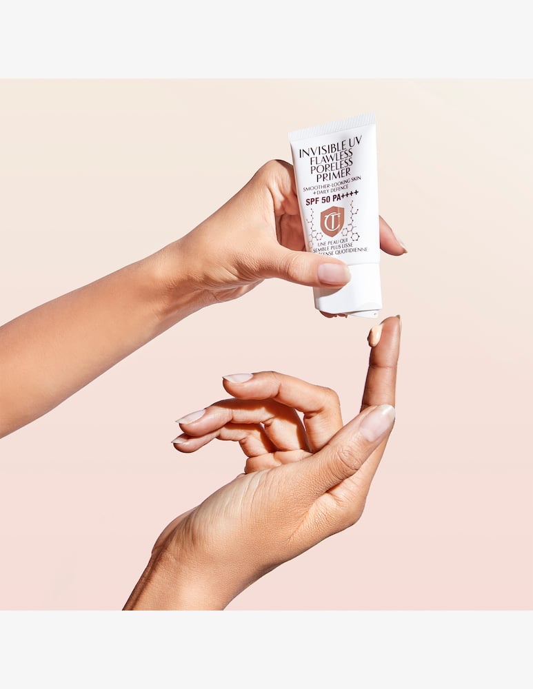 Charlotte Tilbury Invisible UV Flawless Poreless Primer - immagine 3 Charlotte Tilbury Invisible UV Flawless Poreless Primer - immagine 3
