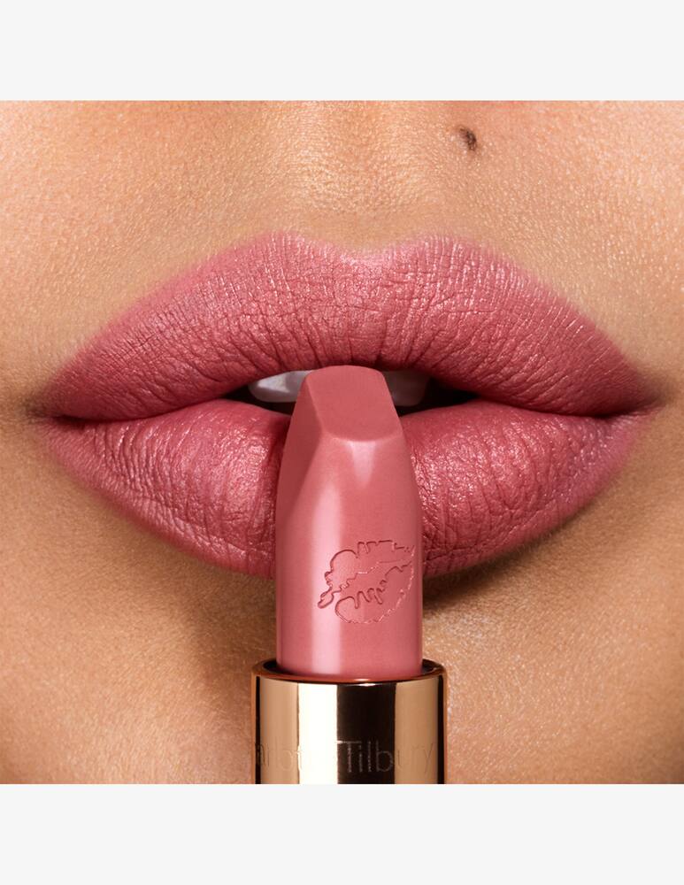 rinascente Charlotte Tilbury Hot Lips