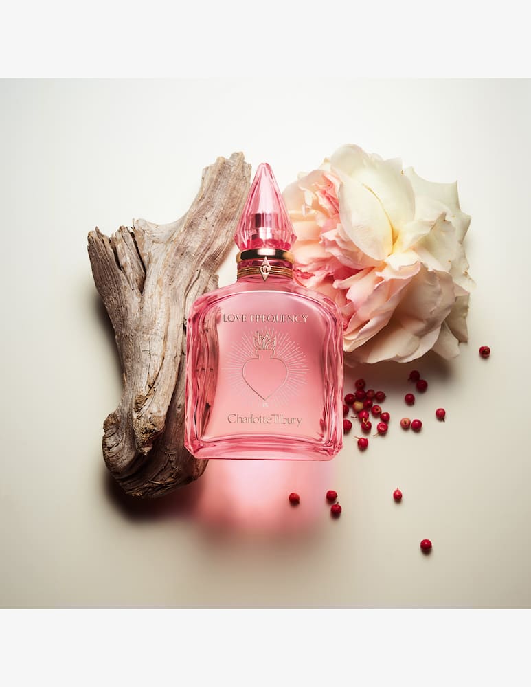 Charlotte Tilbury Love Frequency Edp - immagine 5 Charlotte Tilbury Love Frequency Edp - immagine 5