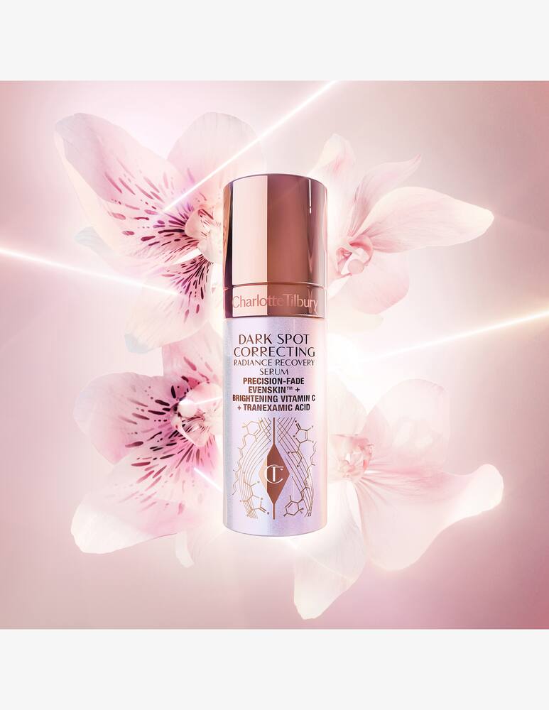 Charlotte Tilbury Dark Spot Correcting Radiance Recovery Serum - immagine 3 Charlotte Tilbury Dark Spot Correcting Radiance Recovery Serum - immagine 3